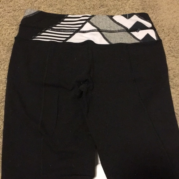LULULEMON wide ankle pants - Picture 2 of 2